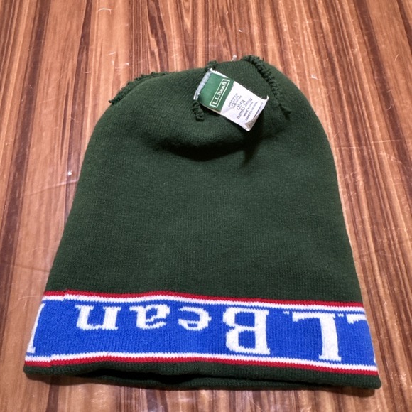 LL Bean Pom Pom Beanie Hat Snow Winter Cap Christmas Mountain Scene Katahdin - Picture 5 of 5